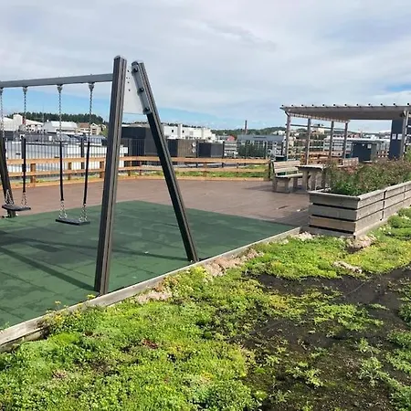 Location In Town Right Next To The Train Station And Free Parking Kotimaailma Appartement Jyväskylä